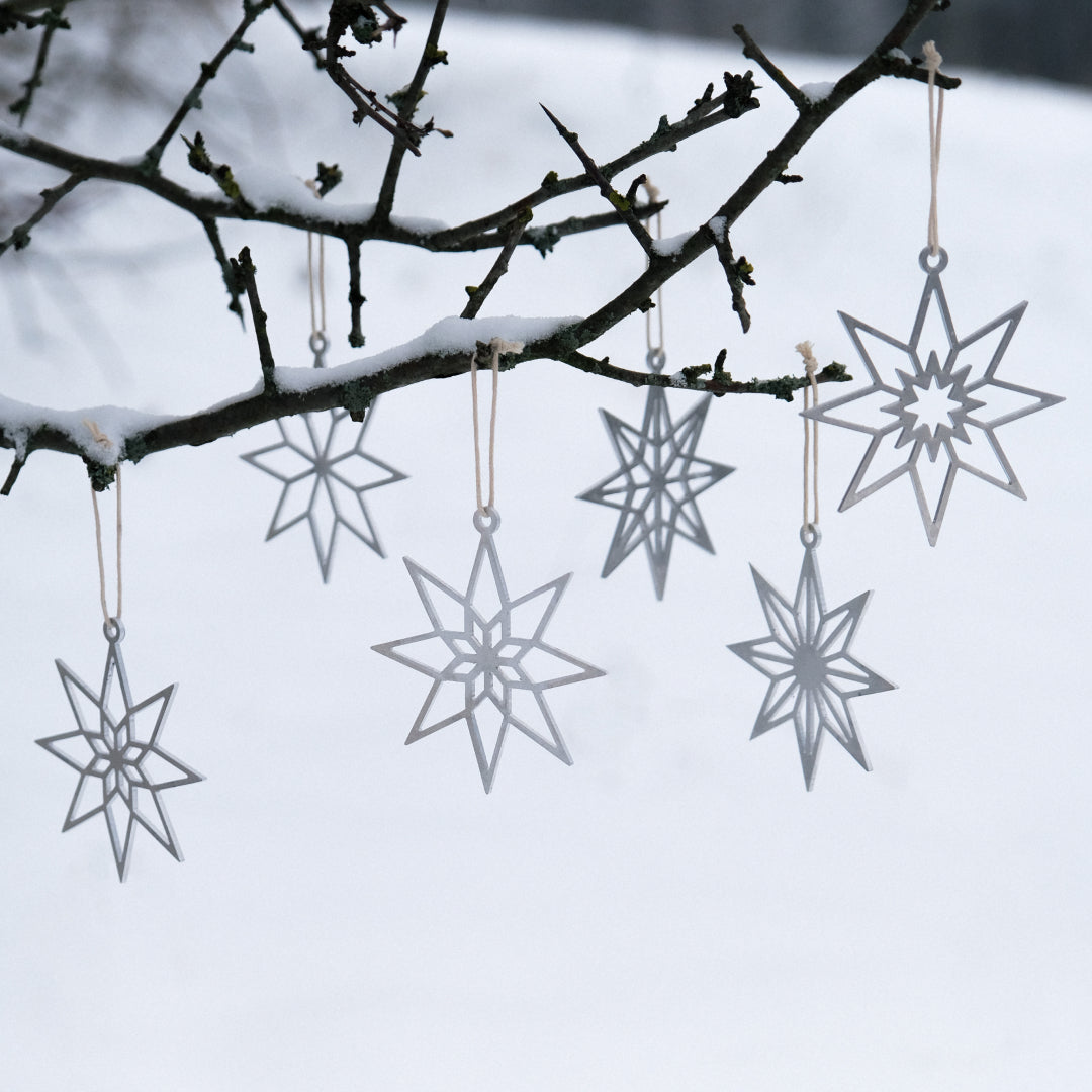 Vánoční kovové ozdoby - hvězdy